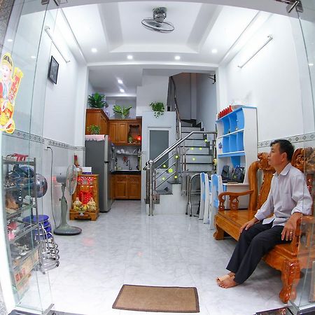 Son Thinh Guesthouse โฮจิมินห์ซิตี้ ภายนอก รูปภาพ