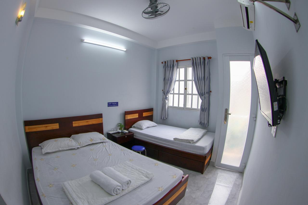 Son Thinh Guesthouse โฮจิมินห์ซิตี้ ภายนอก รูปภาพ